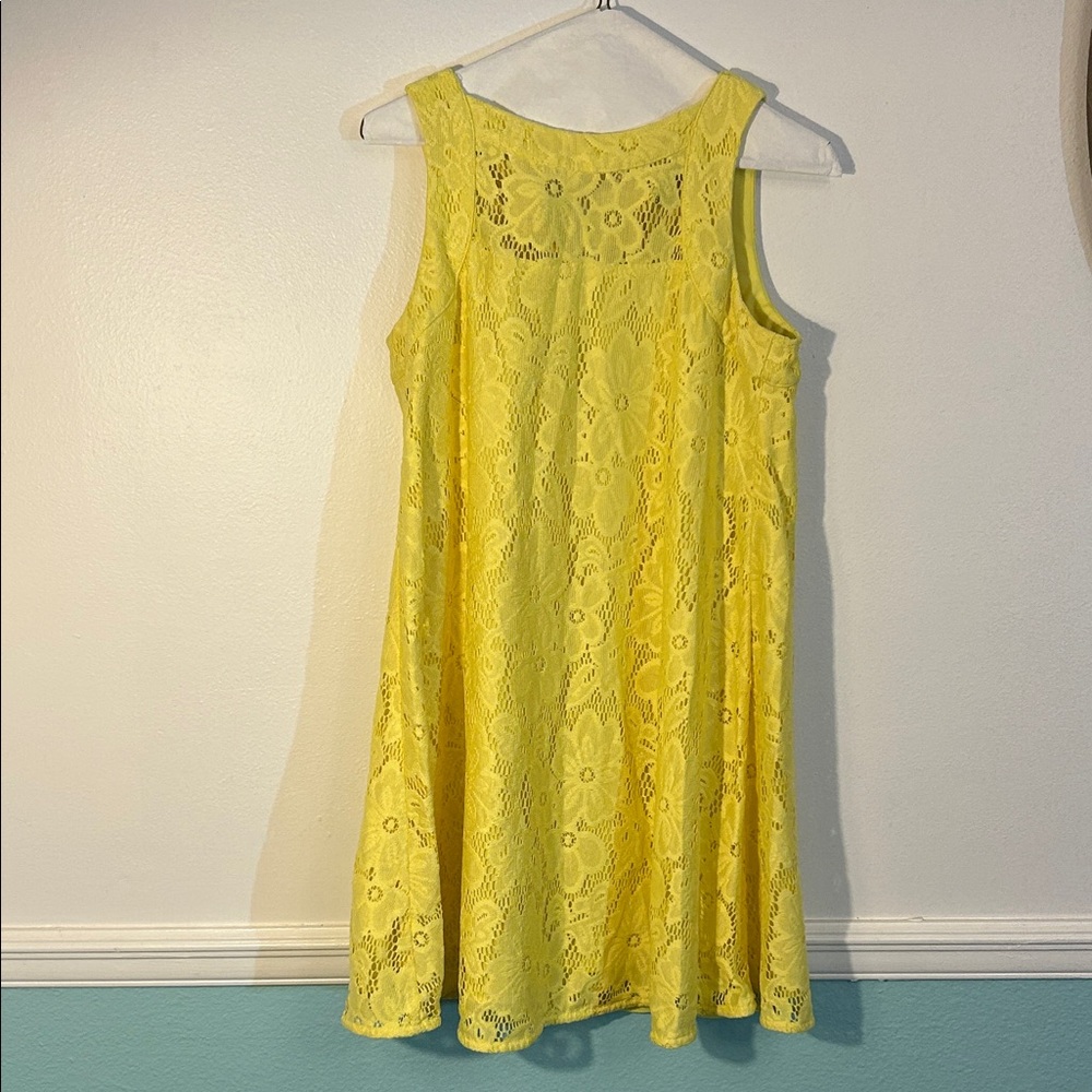 Donna Morgan Bright Yellow Lace Midi Dress